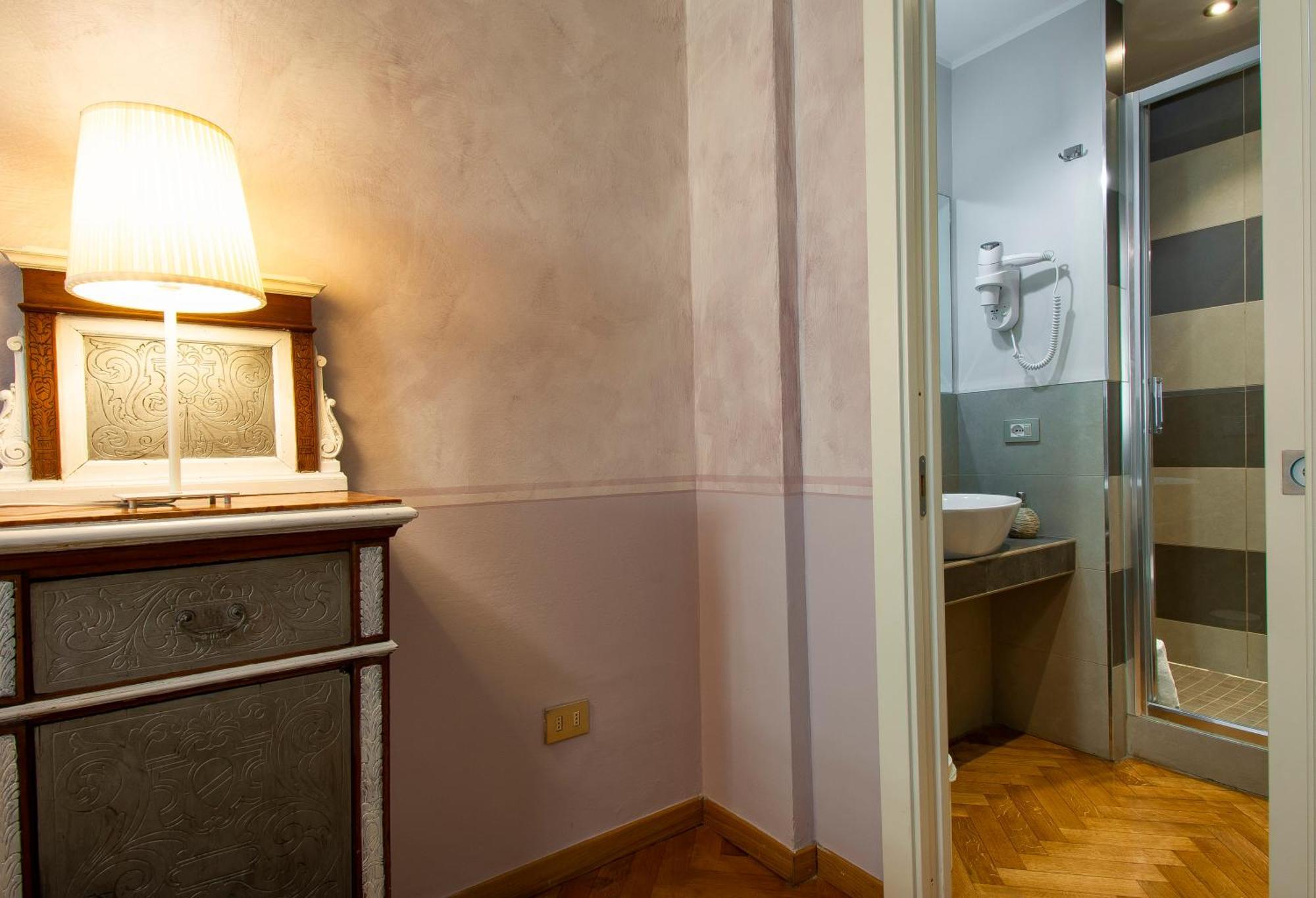 N4U Guest House Florence Ngoại thất bức ảnh
